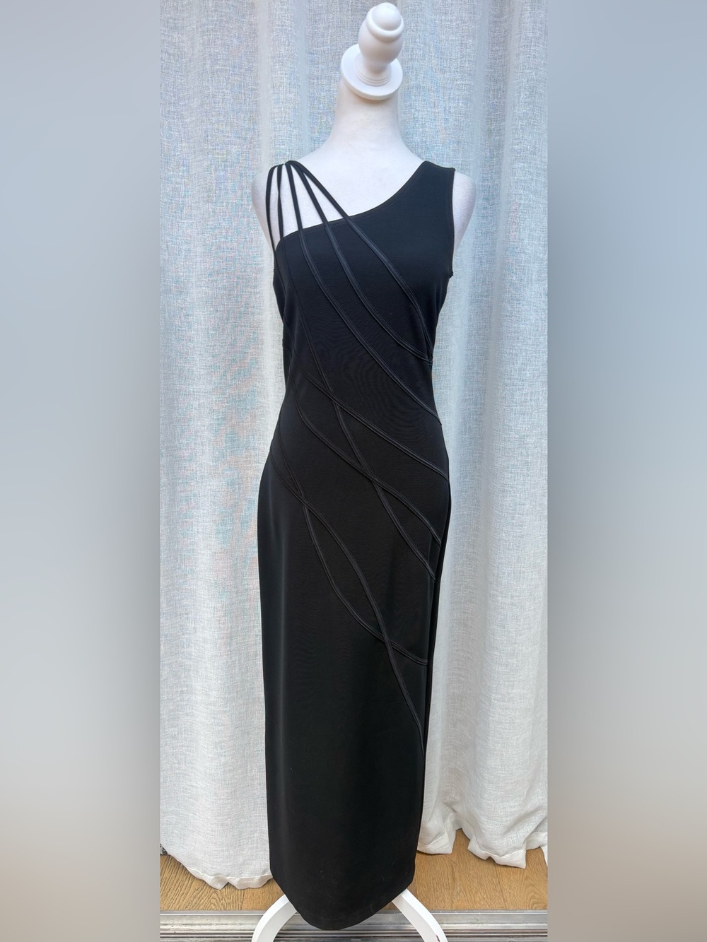 Mark Edward’s evening black sleeveless dress